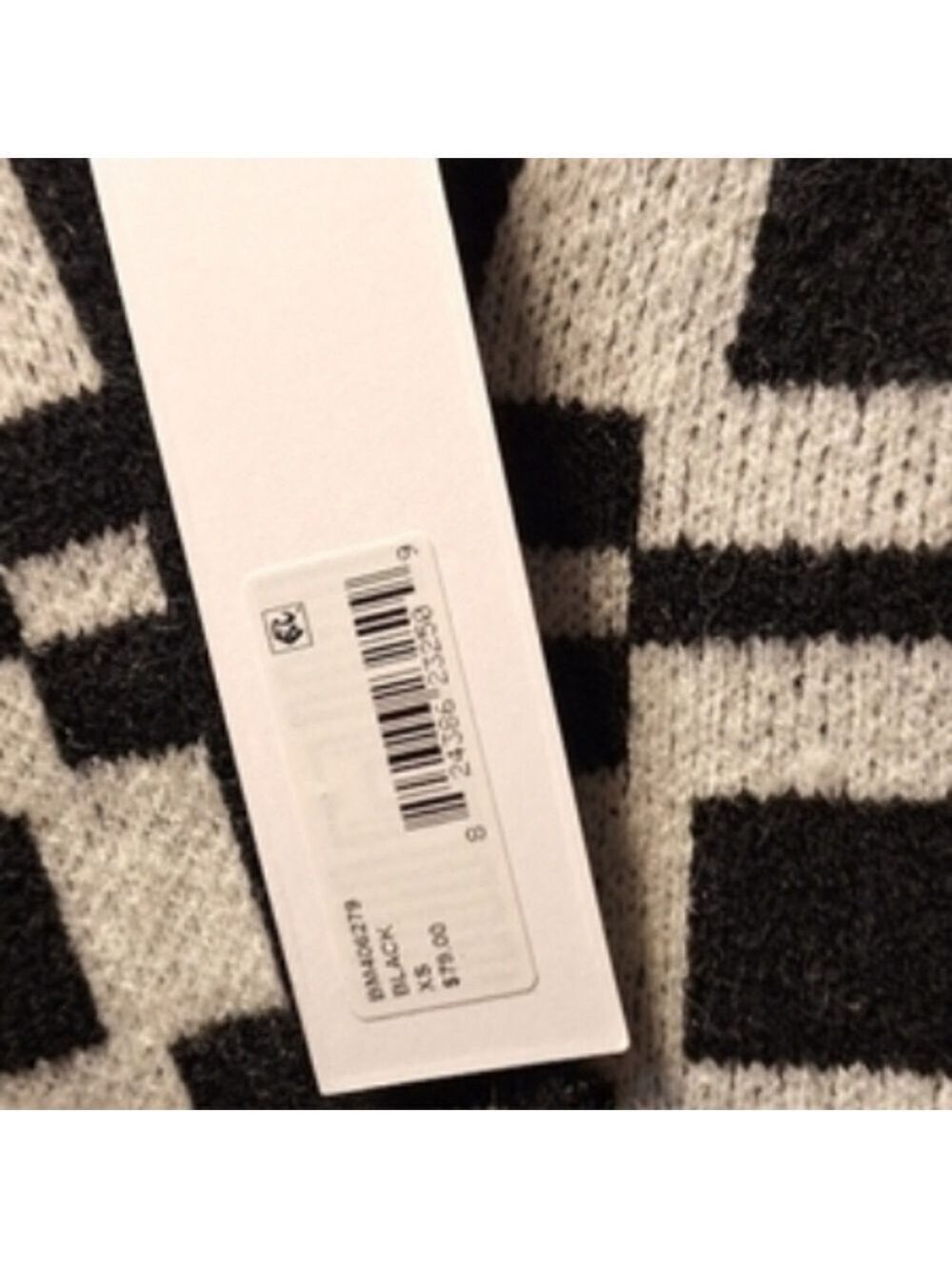 Steve Madden Black and White Checkered Cardigan XS NWT - Picture 4 of 9